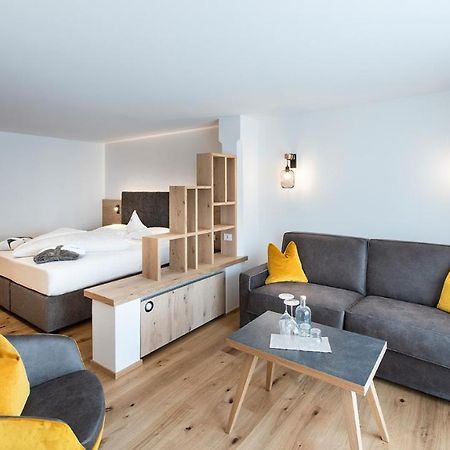 Der Mohrenwirt **** Hotel Burgusio Buitenkant foto