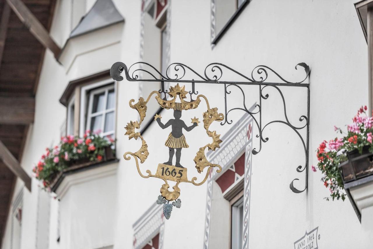Der Mohrenwirt **** Hotel Burgusio Buitenkant foto